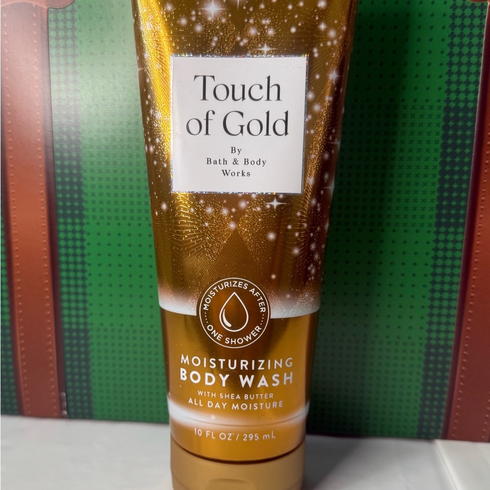 Bath & Body Works Touch of Gold Moisturizing Body Wash💛
